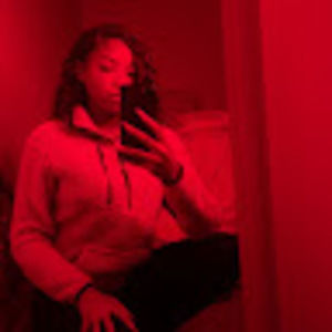 Meet your Posher, Janise